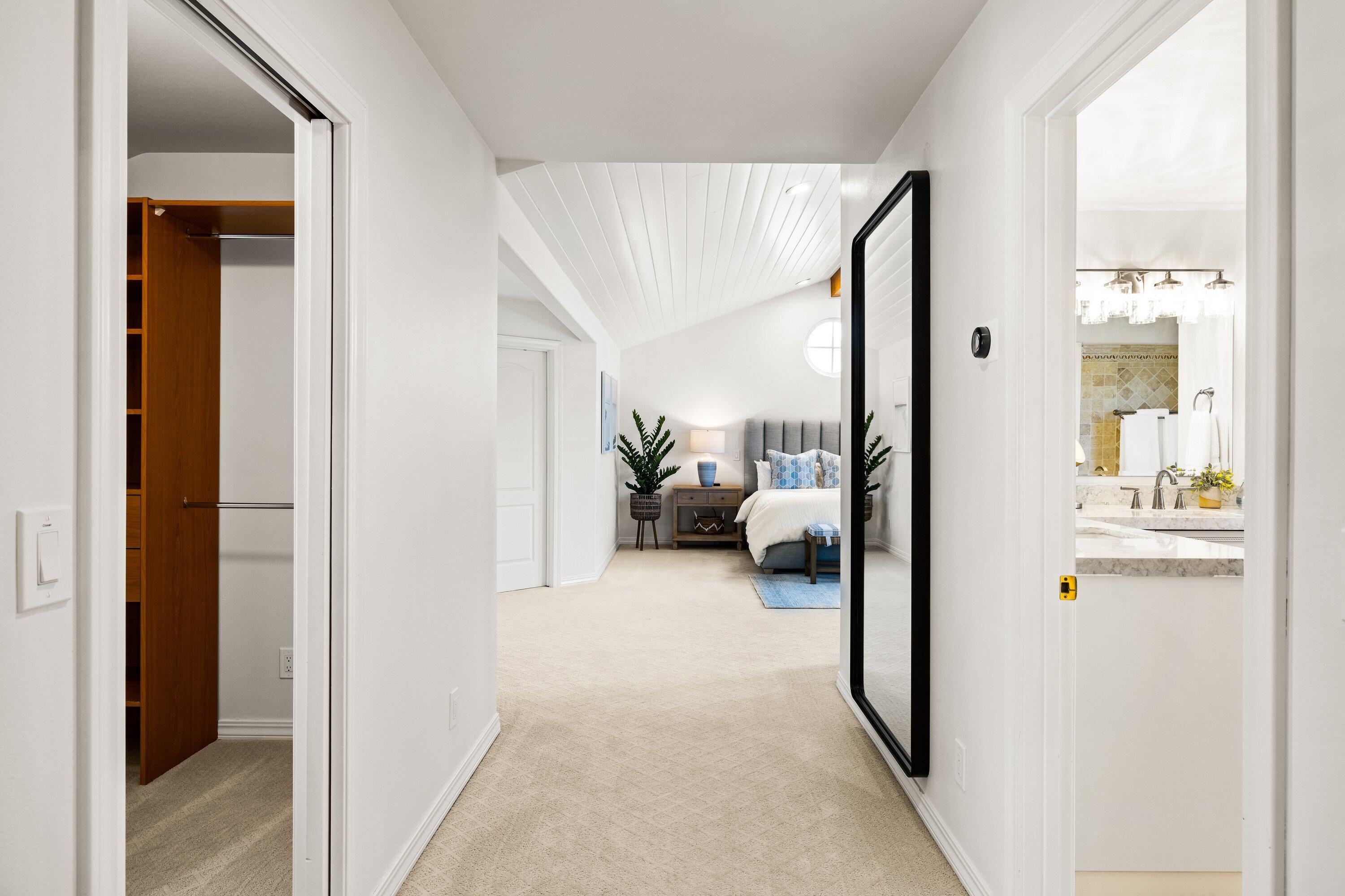 5329 University Drive Santa Barbara, CA 93111 - Photo 34 of 51 a view of a livingroom from a hallway