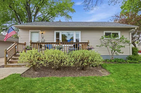 $399,900 | 713 Dempsey Road, Madison, WI 53714