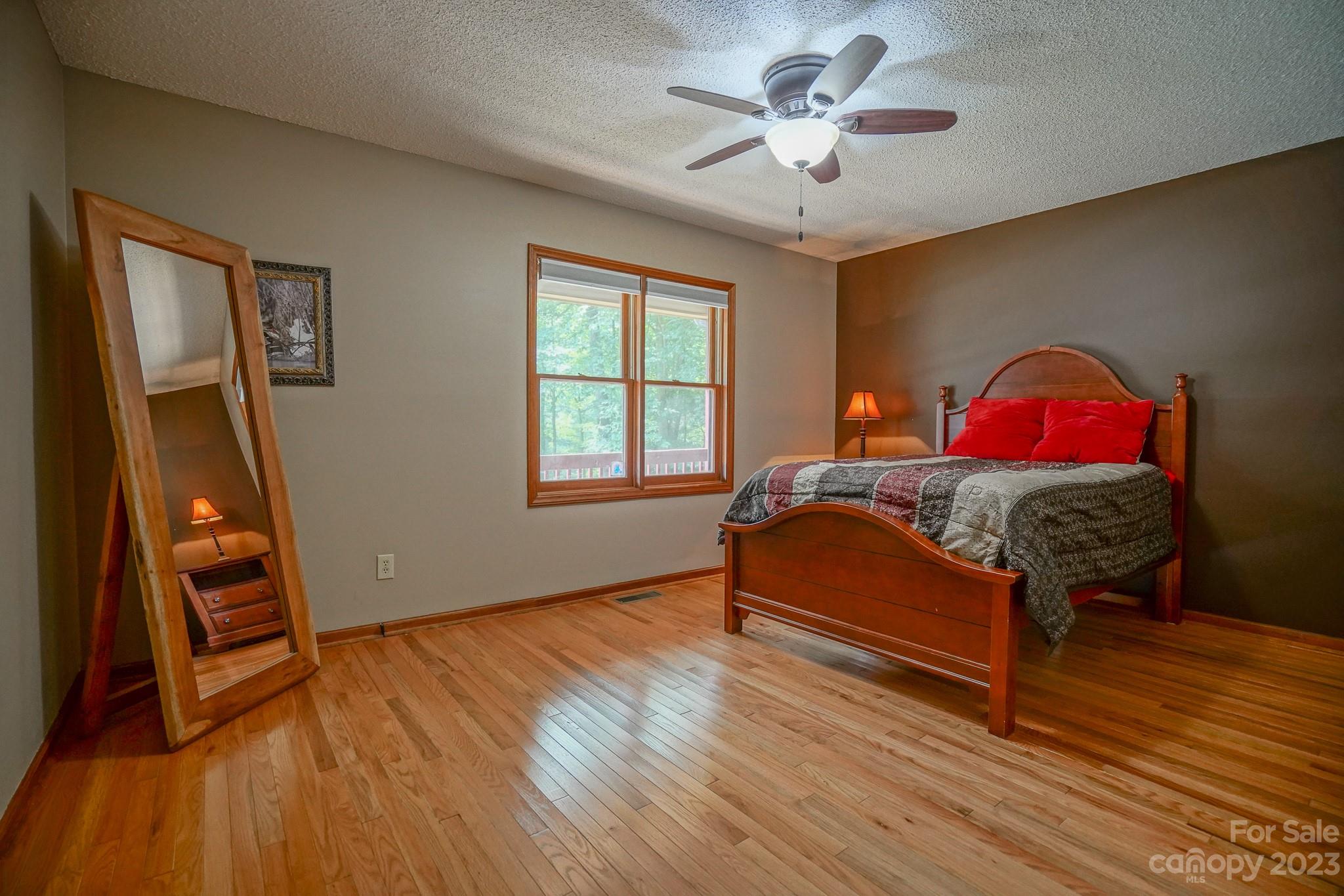 2743 Harmony Highway Harmony, NC 28634 - Photo 13 of 47 a living room with furniture and a window