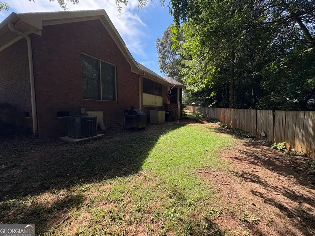 $279,900 | 34 Golden Oaks Drive, Hartwell, GA 30643