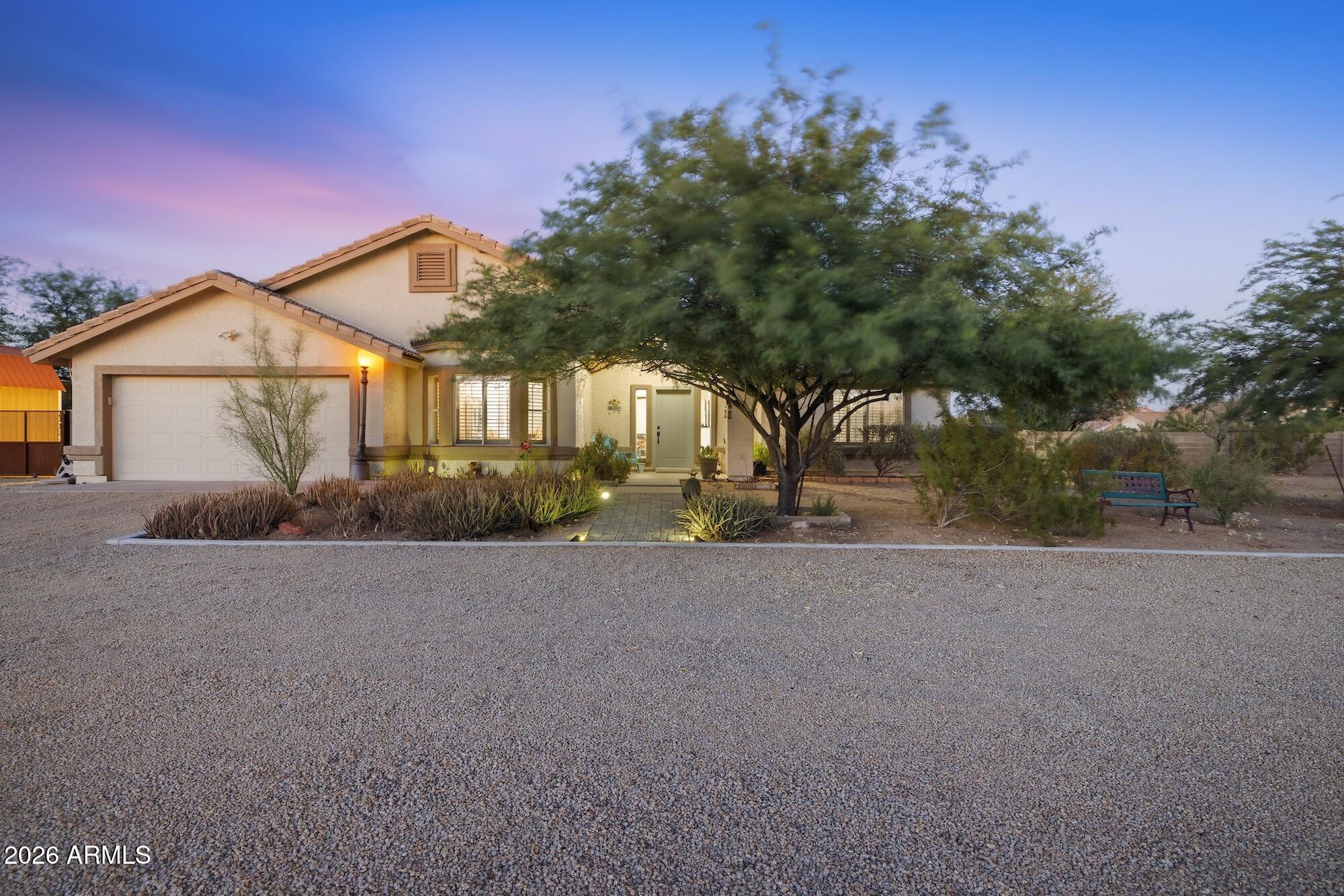907 North Mountain Road Mesa, AZ 85207 - Photo 41 of 44