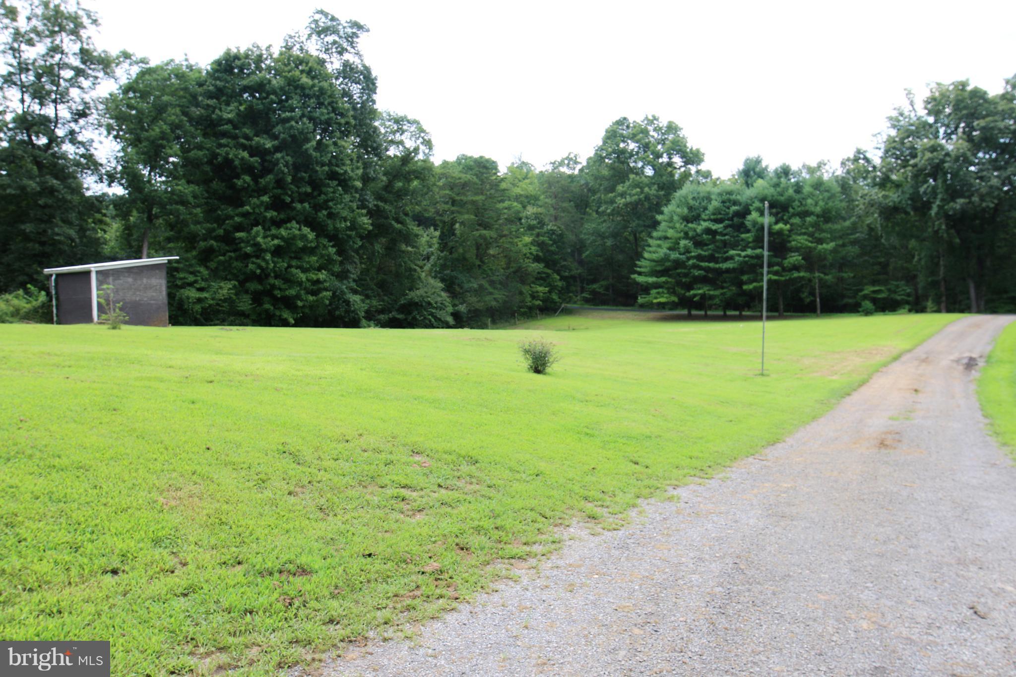 1054 Fulton Road Hedgesville, WV 25427 - Photo 20 of 26 View