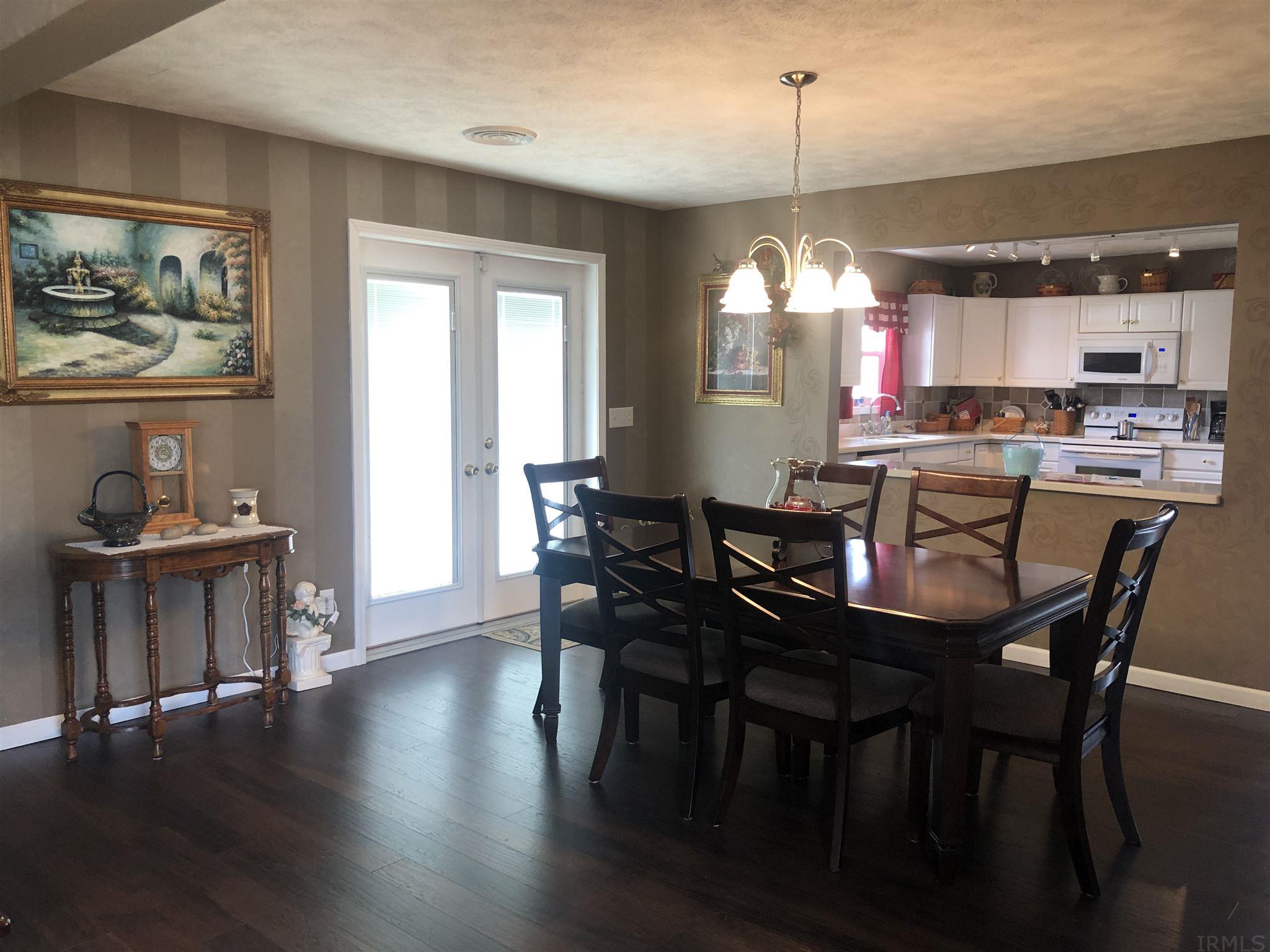 810 Anderson Road Bedford, IN 47421 - Photo 7 of 28