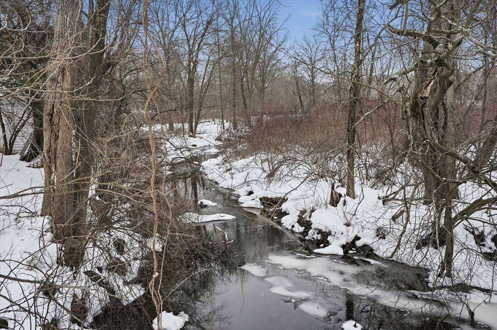 82 Water Street Saugus, MA 01906 - Photo 37 of 40