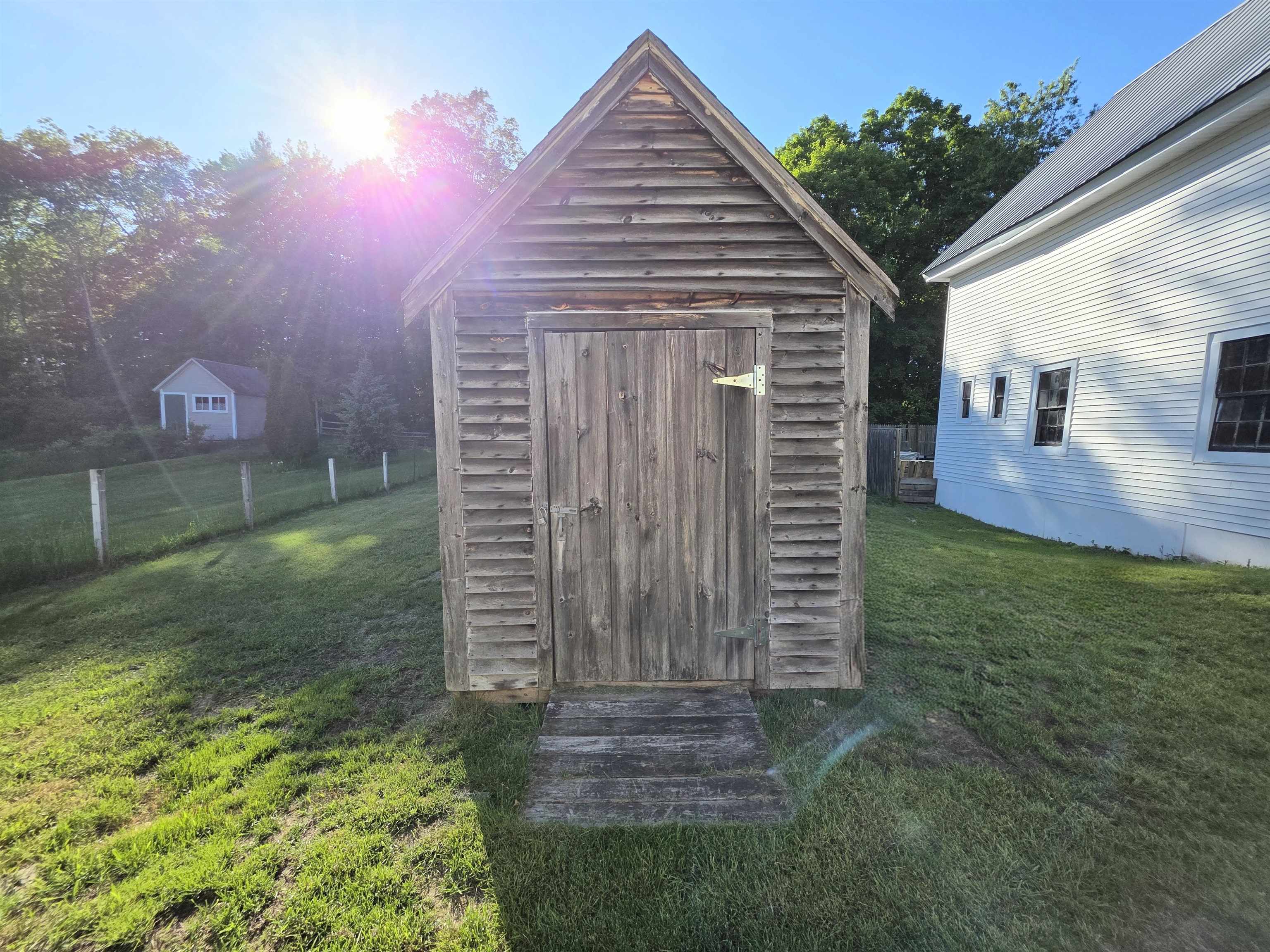 28 Mill Street Belmont, NH 03220 - Photo 23 of 24