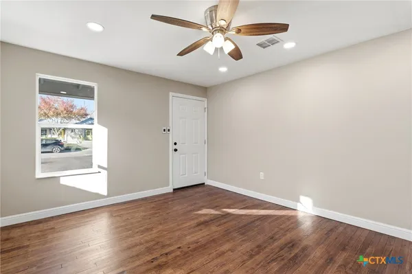 $234,000 | 127 Roosevelt Drive, Seguin, TX 78155