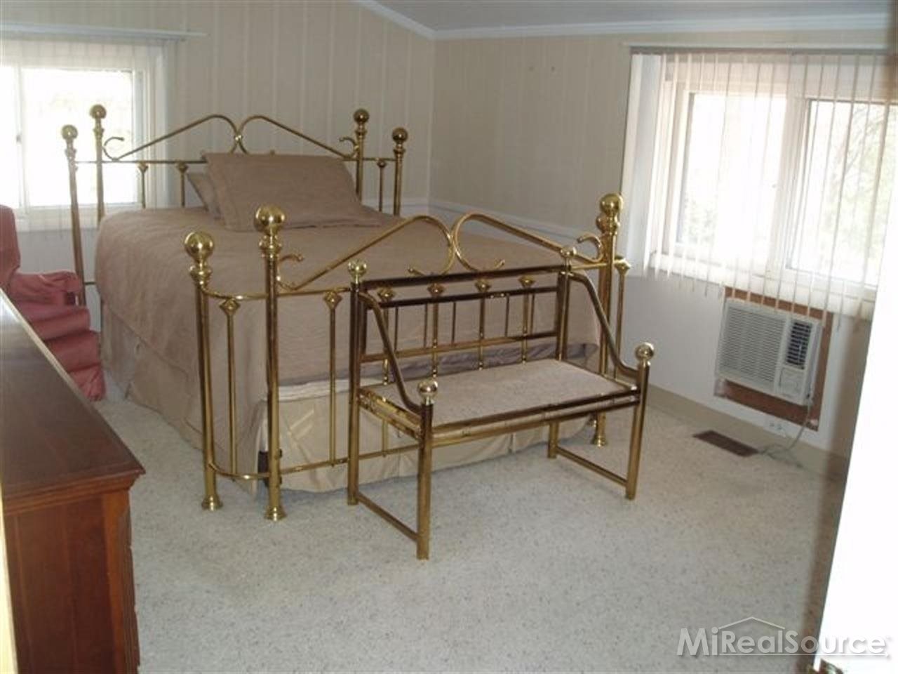 5131 Jamestown Road Utica, MI 48317 - Photo 5 of 7 31185547-4.JPG