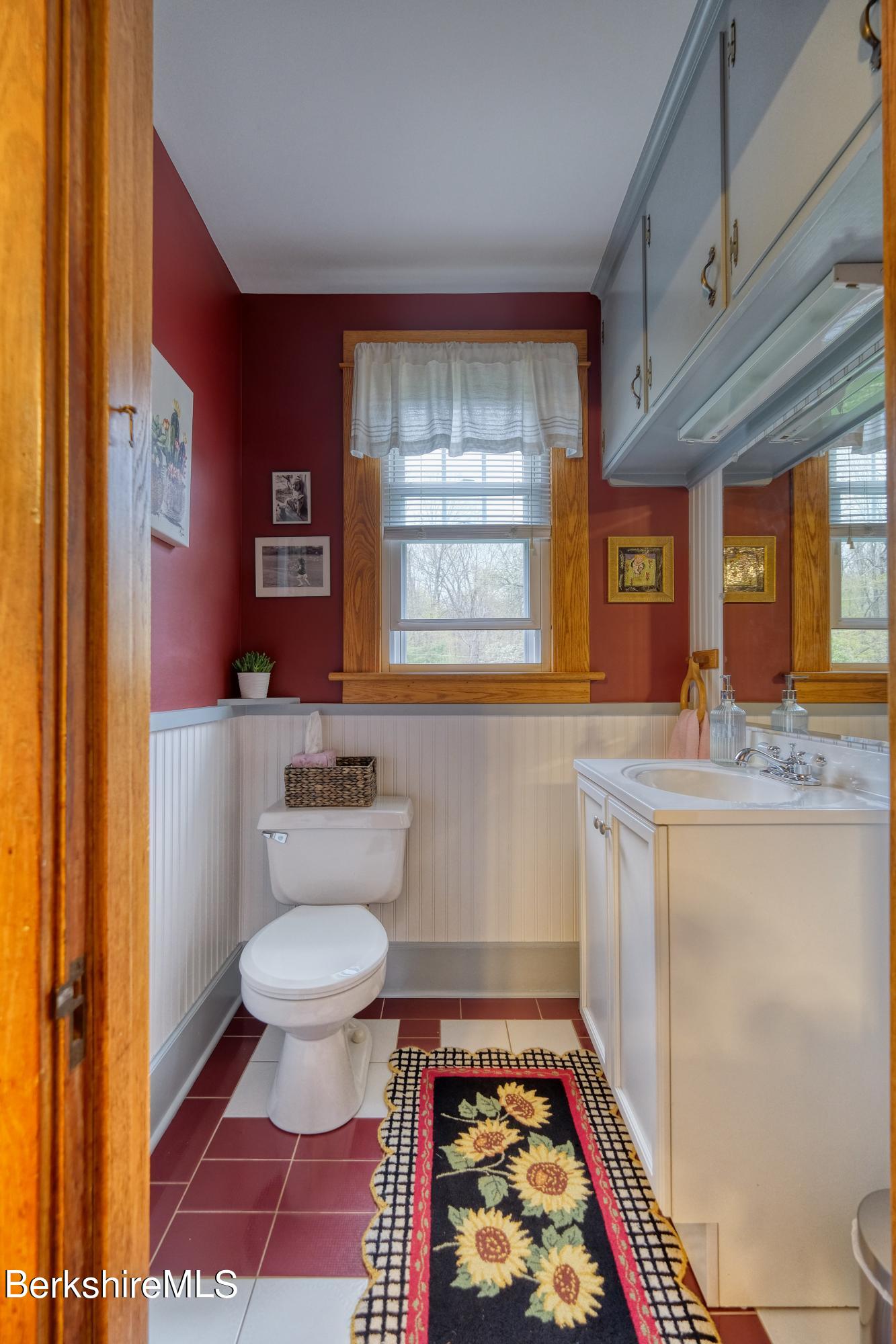 650 Holmes Road Pittsfield, MA 01201 - Photo 14 of 48 1st flr 1/2 bath