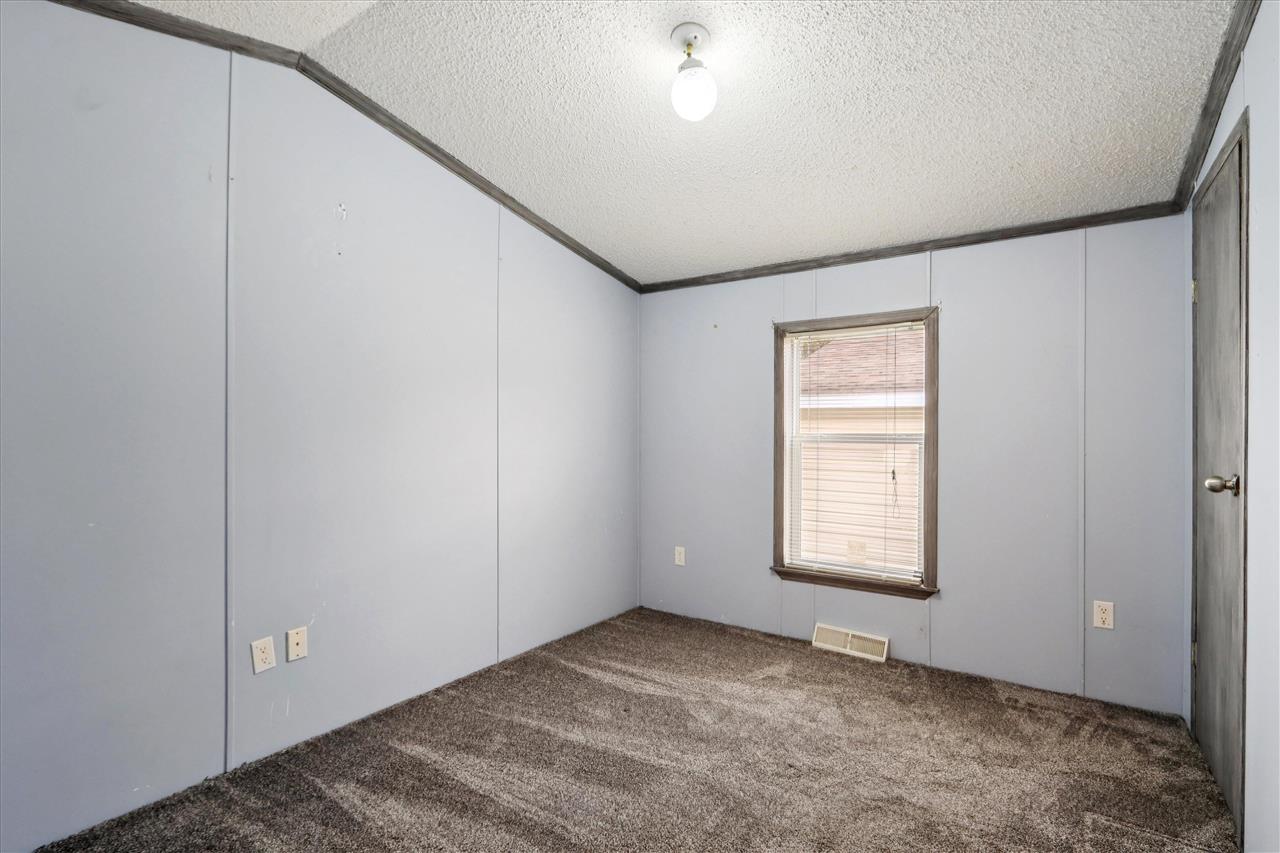 912 Spring Ridge Drive Iowa City, IA 52246 - Photo 23 of 33 Gallery Image 23