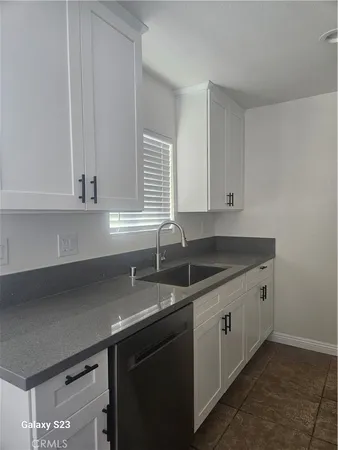 $419,988 | 321 Daisy Avenue, Unit 3, Long Beach, CA 90802