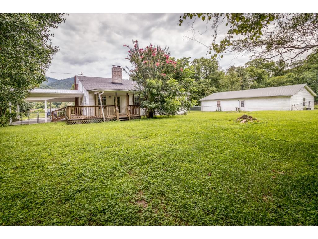 111 Chapel Way Del Rio, TN 37727 - Photo 8 of 34 Photo 8