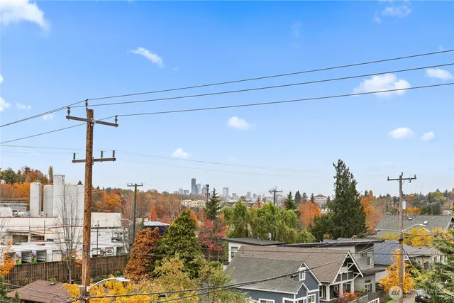 $565,000 | 4100 37th Avenue South, Seattle, WA 98118