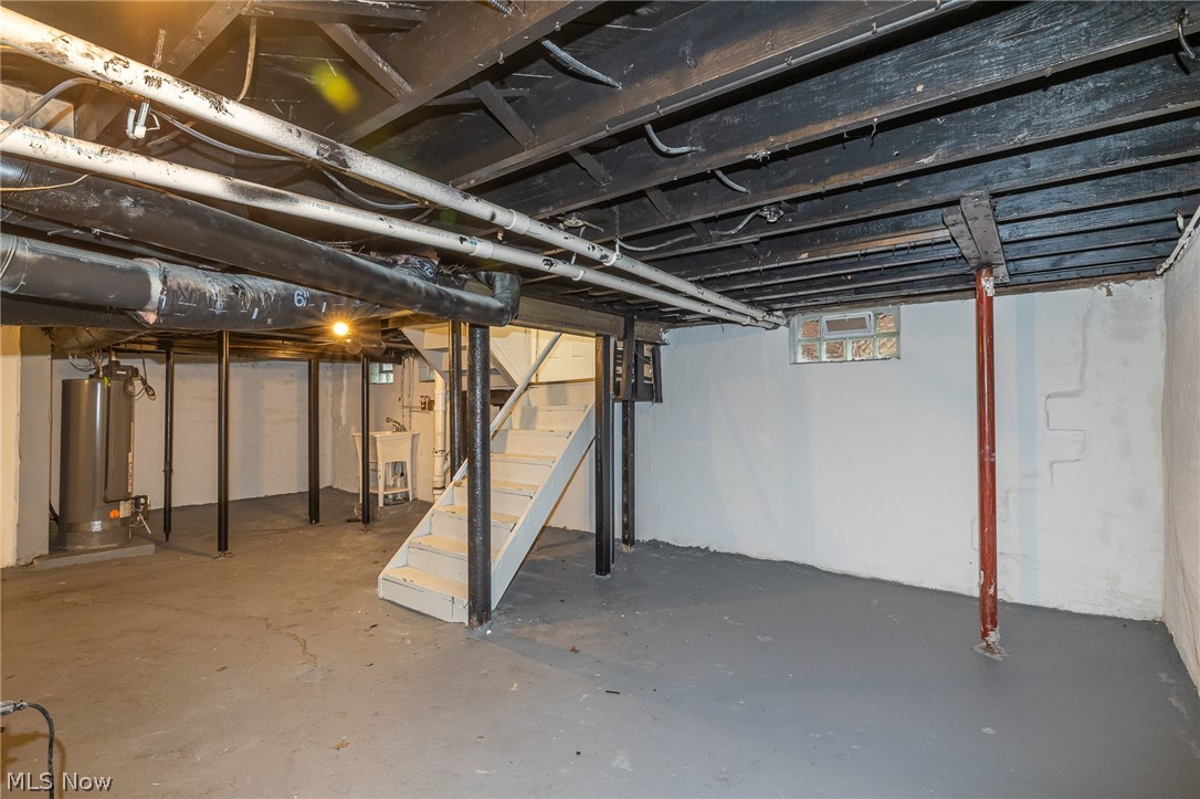939 Vineshire Road Cleveland Heights, OH 44121 - Photo 38 of 48 Gallery Image 38