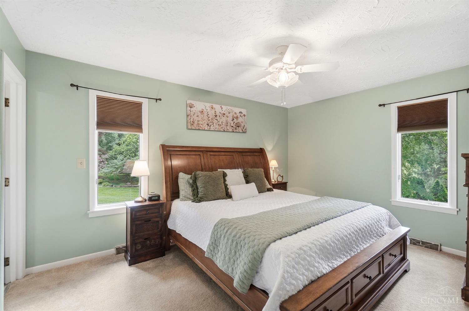 1460 Ebenezer Road Cincinnati, OH 45233 - Photo 28 of 61