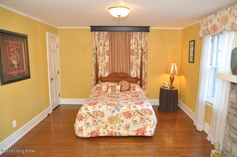 2372 Valley Vista Road Louisville, KY 40205 - Photo 26 of 59 DSC_0079