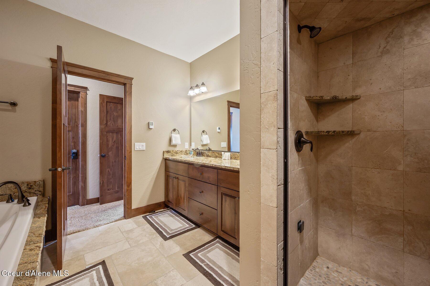 153 Chutes Lane Sandpoint, ID 83864 - Photo 20 of 40 --22.jpg-SMALL
