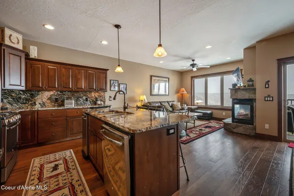 $2,600,000 | 153 Chutes Lane, Sandpoint, ID 83864