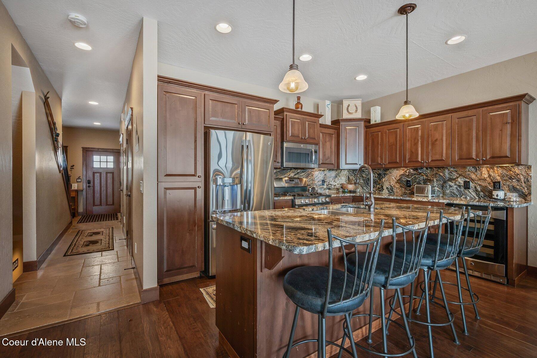 153 Chutes Lane Sandpoint, ID 83864 - Photo 4 of 40 --6.jpg-SMALL