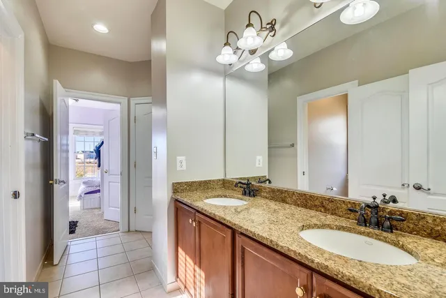 $5,000 | 41889 Feldspar Place, Aldie, VA 20105