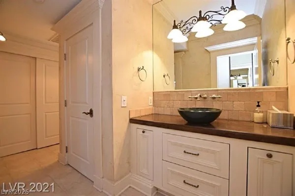 $1,795 | 251 South Green Valley Parkway, Unit 5821, Henderson, NV 89012