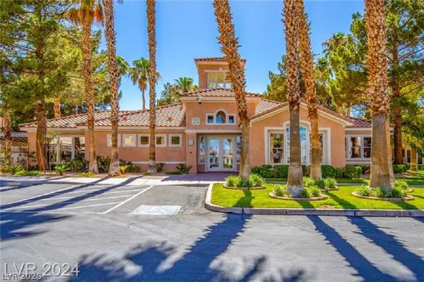 $1,795 | 251 South Green Valley Parkway, Unit 5821, Henderson, NV 89012
