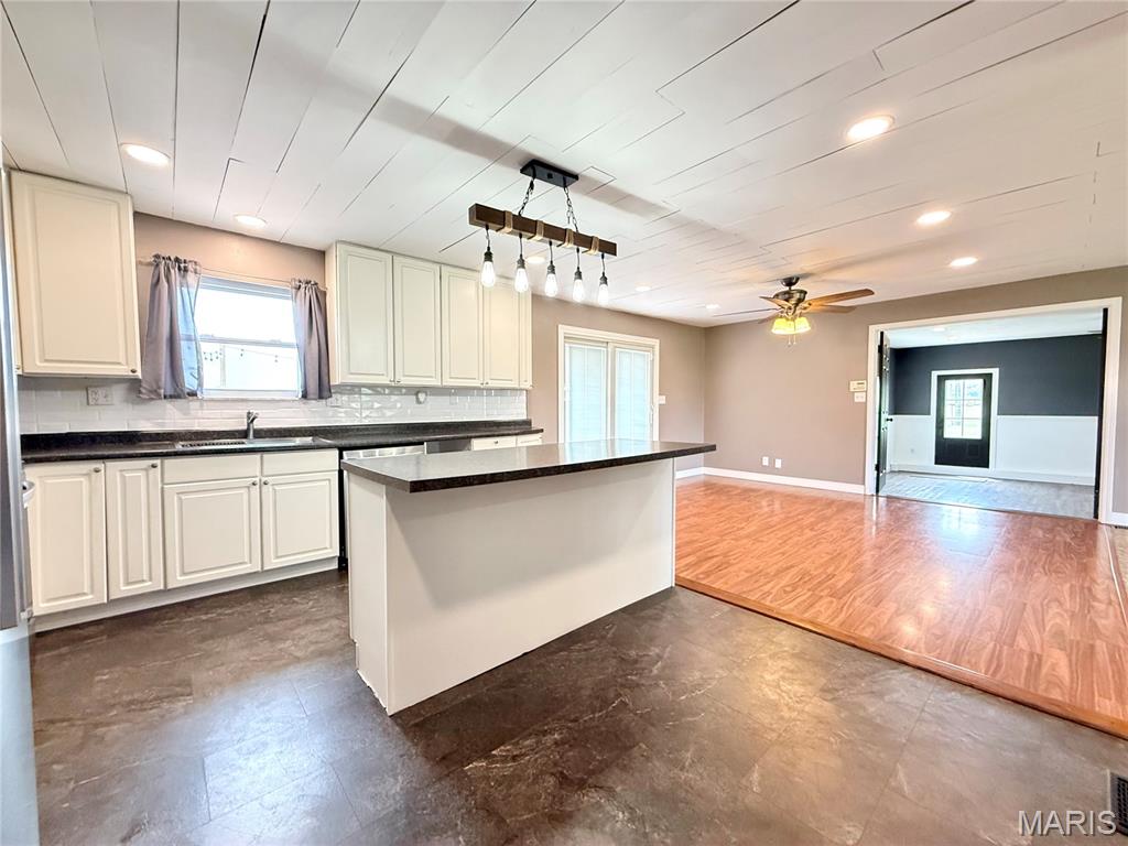 8757 Highway 50 Lebanon, IL 62254 - Photo 41 of 82