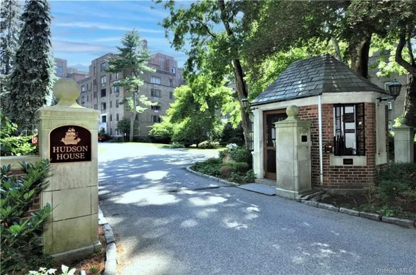 $950,000 | 100 Ardsley Avenue West, Unit 5G, Irvington, NY 10533