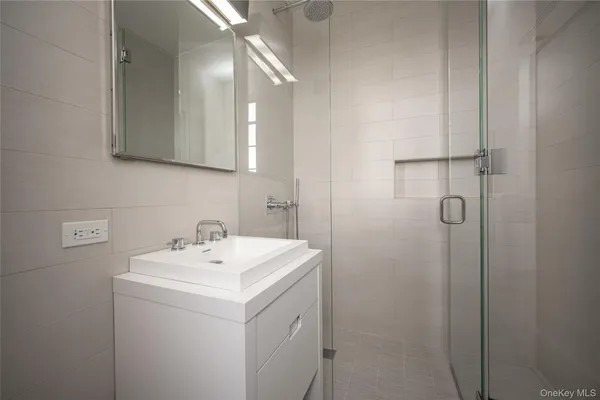 $950,000 | 100 Ardsley Avenue West, Unit 5G, Irvington, NY 10533