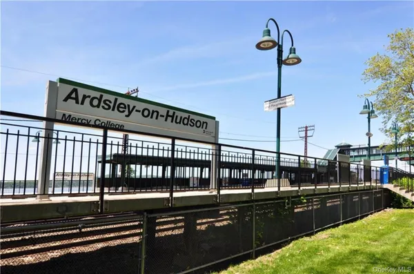 $950,000 | 100 Ardsley Avenue West, Unit 5G, Irvington, NY 10533