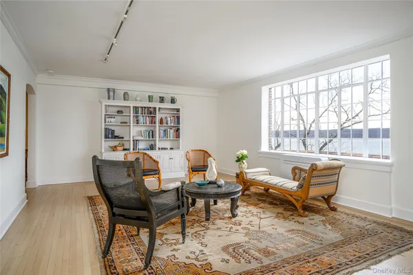 $950,000 | 100 Ardsley Avenue West, Unit 5G, Irvington, NY 10533