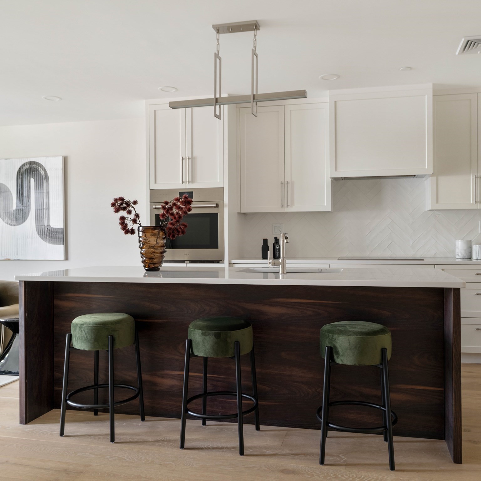 20 Kinmonth Road, Unit 201 Newton, MA 02468 - Photo 6 of 35 Gallery Image 6