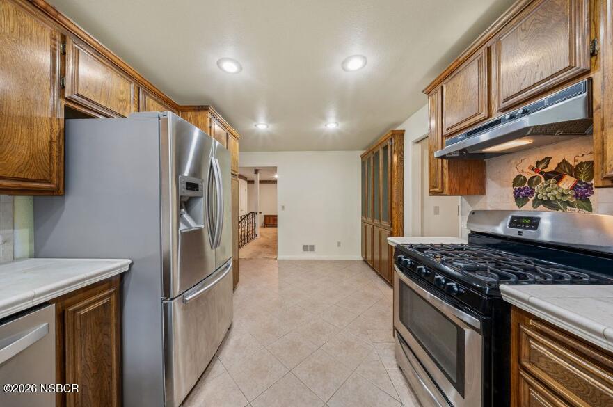 809 Clemens Way Lompoc, CA 93436 - Photo 13 of 25 Screenshot 2026-09-09 9.20.06 AM