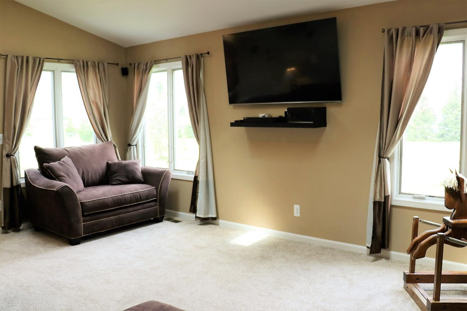 542 Ridge Point Drive Dundee, MI 48131 - Photo 13 of 32 Photo 13