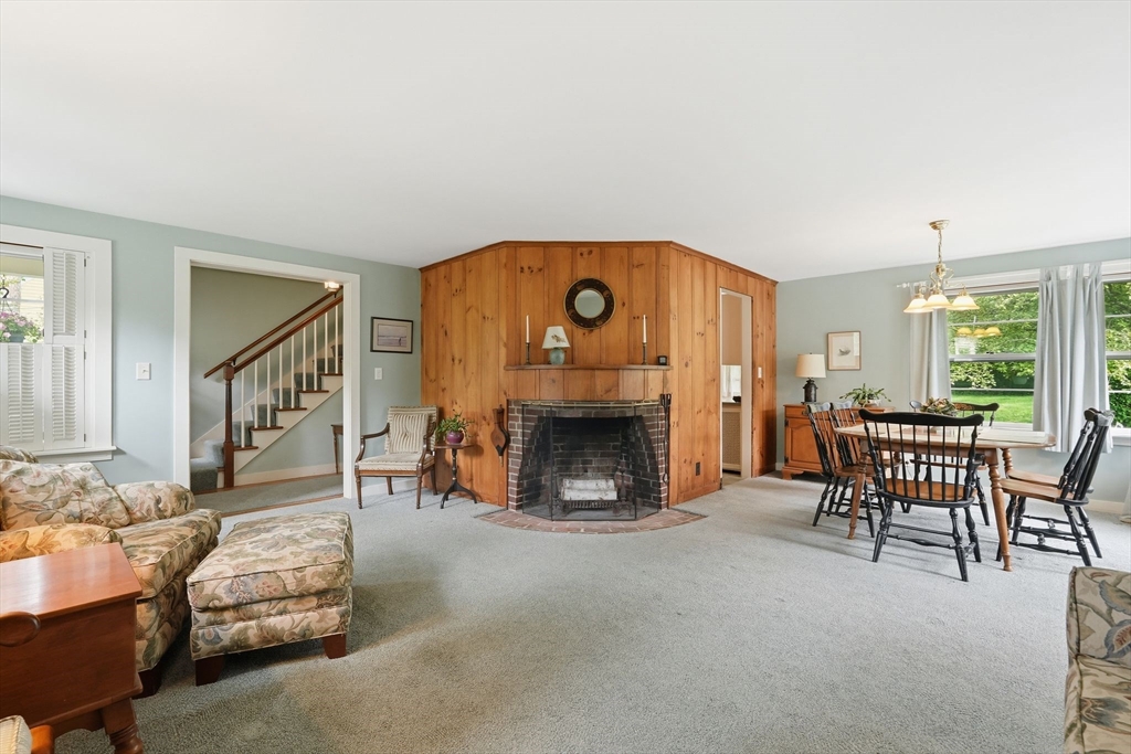 102 Blue Hills Road Amherst, MA 01002 - Photo 7 of 40