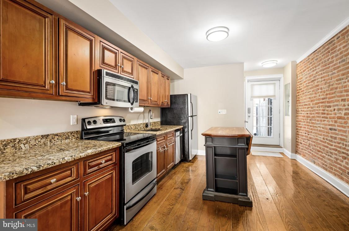 444 East Clement Street Baltimore, MD 21230 - Photo 10 of 34