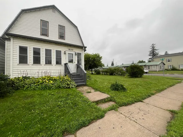 $164,900 | 1822 North 21st Street, Superior, WI 54880