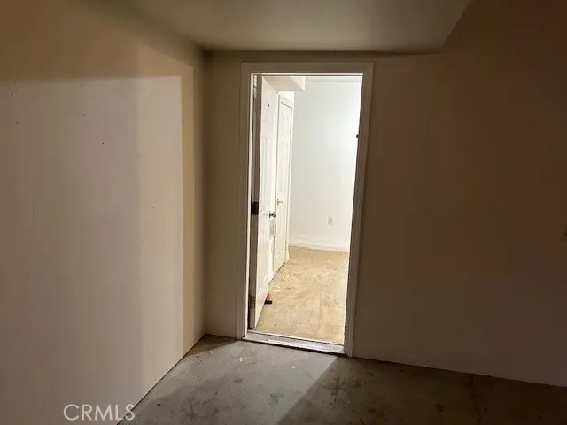 a view of utility room