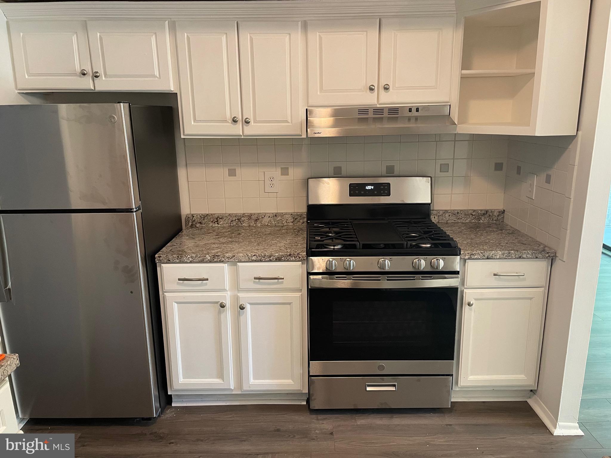 2072 Royal Fern Court, Unit 22B Reston, VA 20191 - Photo 16 of 21 Kitchen