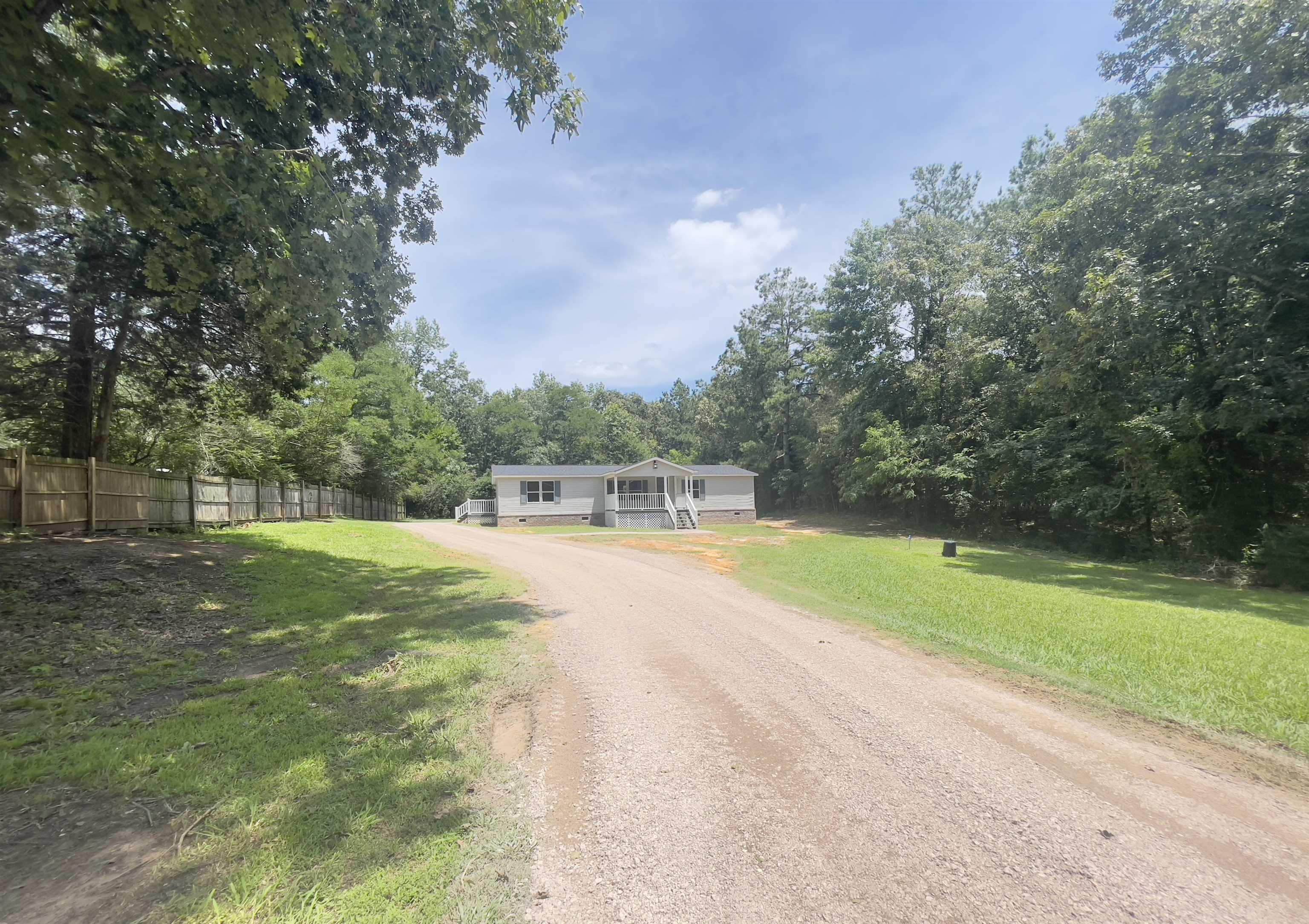 125 Pine Tree Road Moscow, TN 38057 - Photo 3 of 17 Gallery Image 3