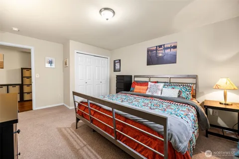 $1,100,000 | 19812 13th Place West, Lynnwood, WA 98036