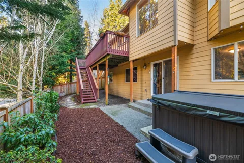$1,100,000 | 19812 13th Place West, Lynnwood, WA 98036