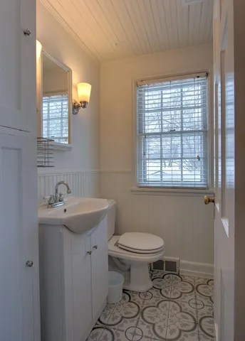 $245,000 | 337 South Union Street, Mora, MN 55051