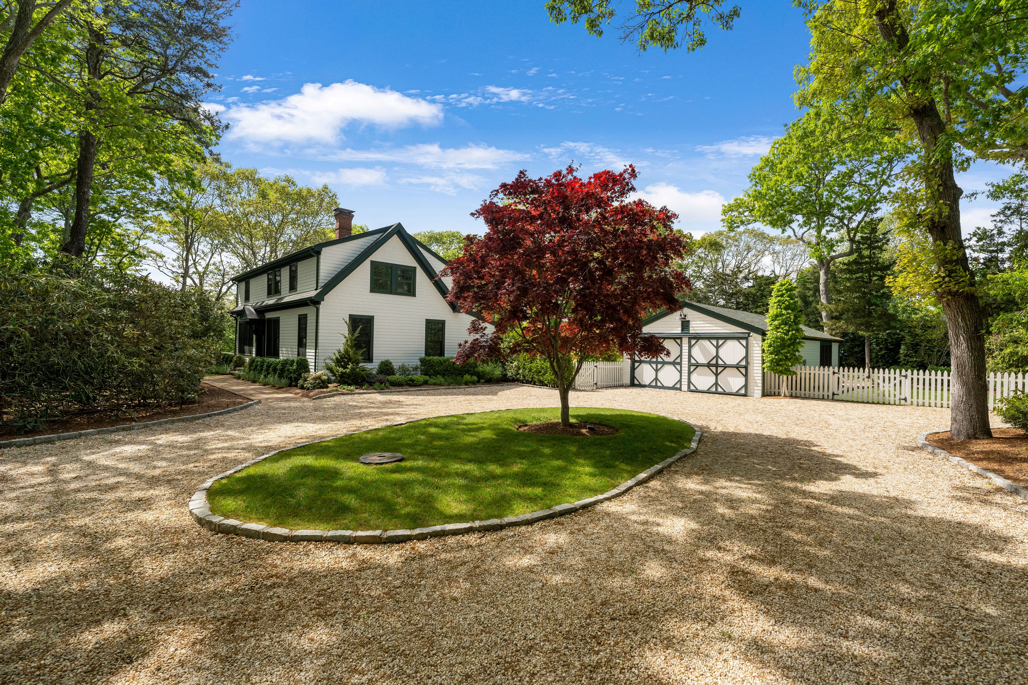 91 East Tiana Road Hampton Bays, NY 11946 - Photo 8 of 48