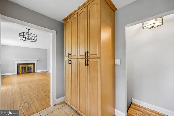 $659,000 | 3105 Holiday Drive, Brookeville, MD 20833