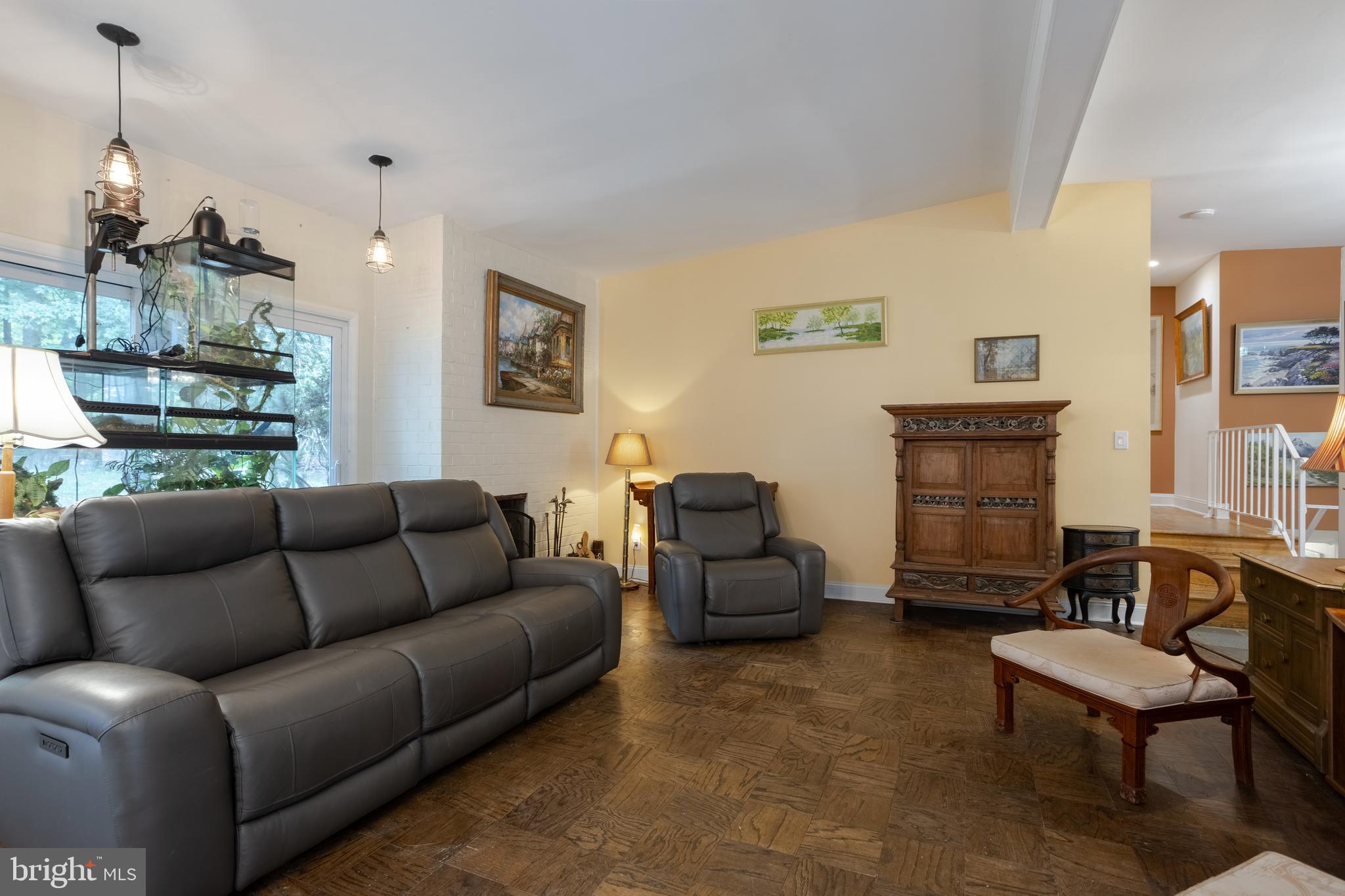 3301 Midfield Road Baltimore, MD 21208 - Photo 8 of 58