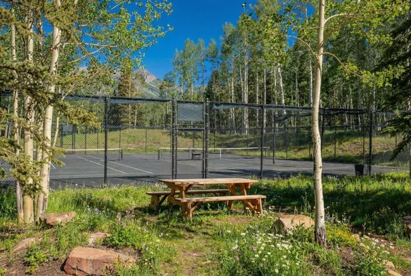 $1,299,000 | 530 Elk Run, Telluride, CO 81435