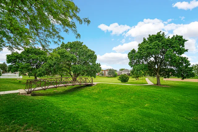 $740,000 | 4458 Hatch Lane, Lisle, IL 60532