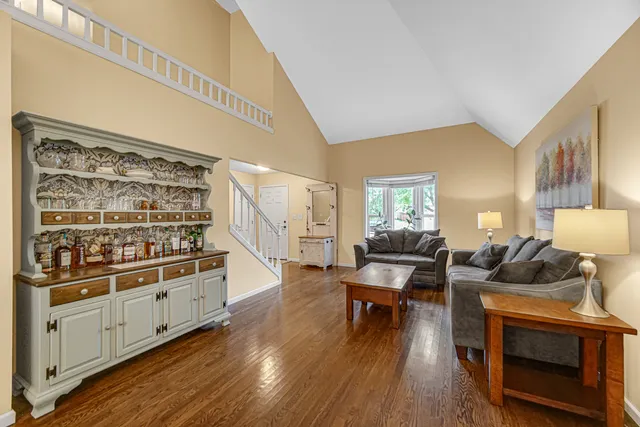 $740,000 | 4458 Hatch Lane, Lisle, IL 60532