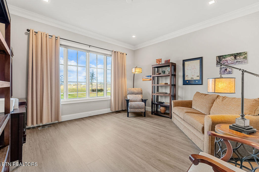 511 Commodore Drive Lenoir City, TN 37772 - Photo 28 of 60 Office Main Floor