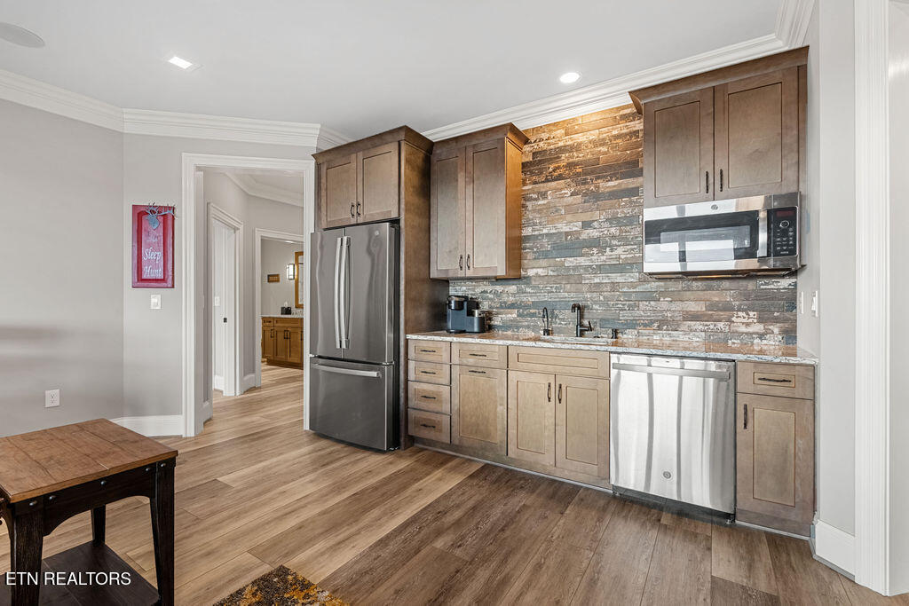 511 Commodore Drive Lenoir City, TN 37772 - Photo 34 of 60 Kitchenette Rec Room